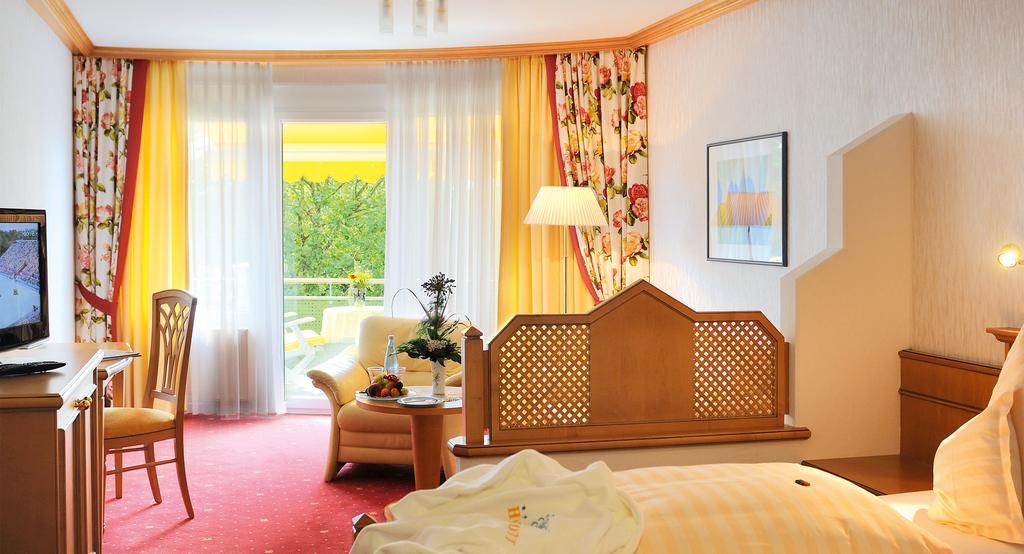 Hotel Ott Bad Krozingen Luaran gambar